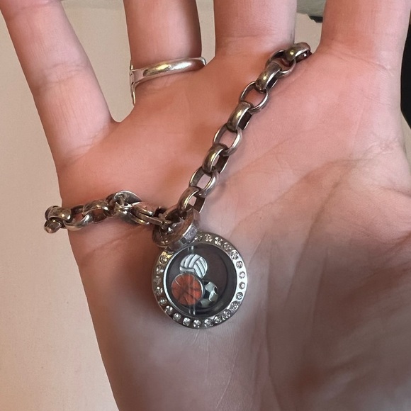 Origami Owl Silver Charm Bracelet - Picture 6 of 6